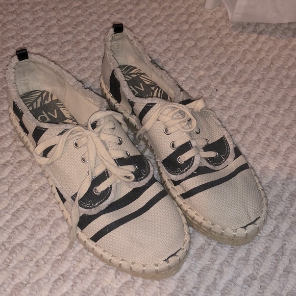 Dolce Vita Espadrilles size 6.5 - Picture 1 of 3